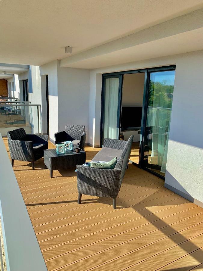 Apartament Gardenia Delux Dziwnów Exterior foto